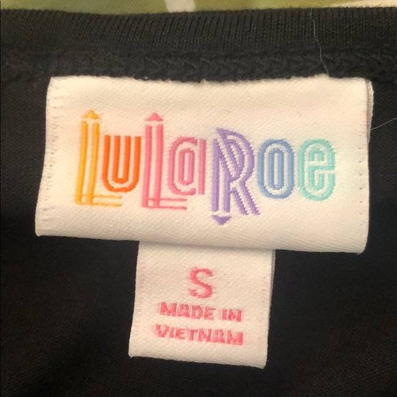 LuLaRoe Randy T-Shirt - Picture 4 of 6